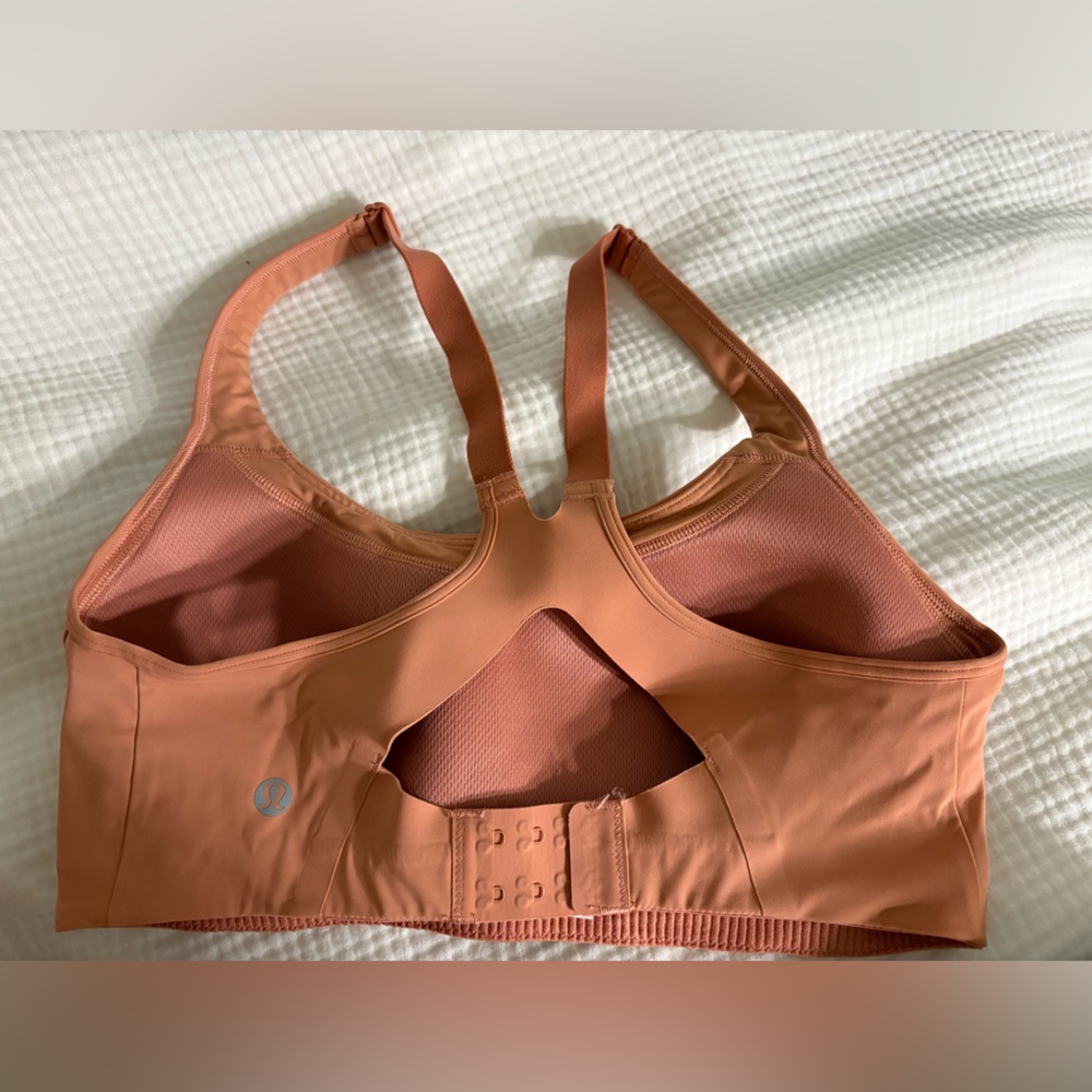 Peach lululemon Sports Bra 34c - Picture 2 of 3